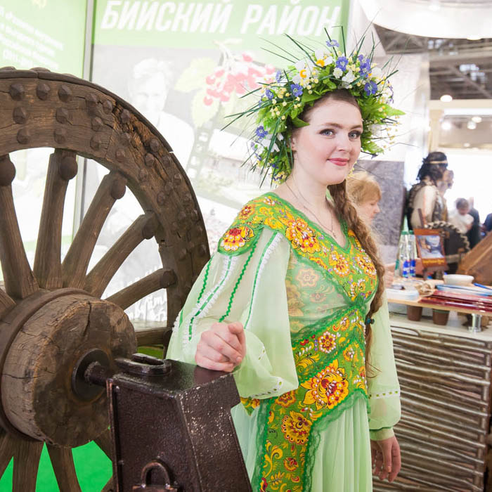 Модели и участники выставки фото